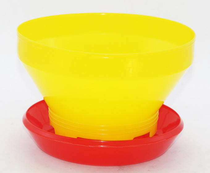 Pengumpan Dan Peminum Unggas PP Putih Peminum Dan Pengumpan Ayam Otomatis 3